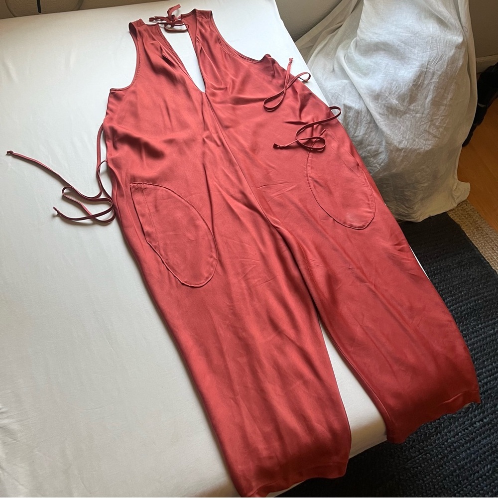 JILL AIKO YEE‎ rust clay red satin straight wide leg cropped sleeveless jumpsuit